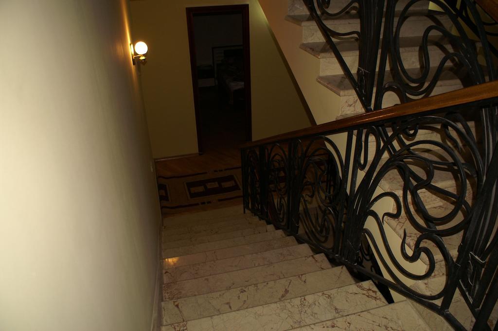 Europa+T Hotel Tbilisi Exterior foto