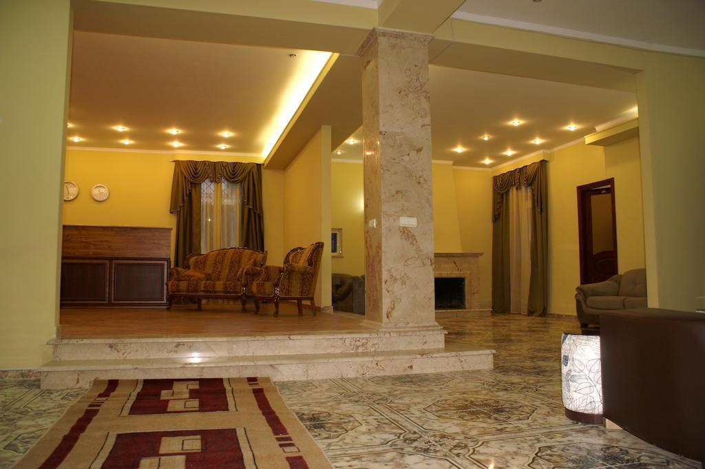 Europa+T Hotel Tbilisi Exterior foto